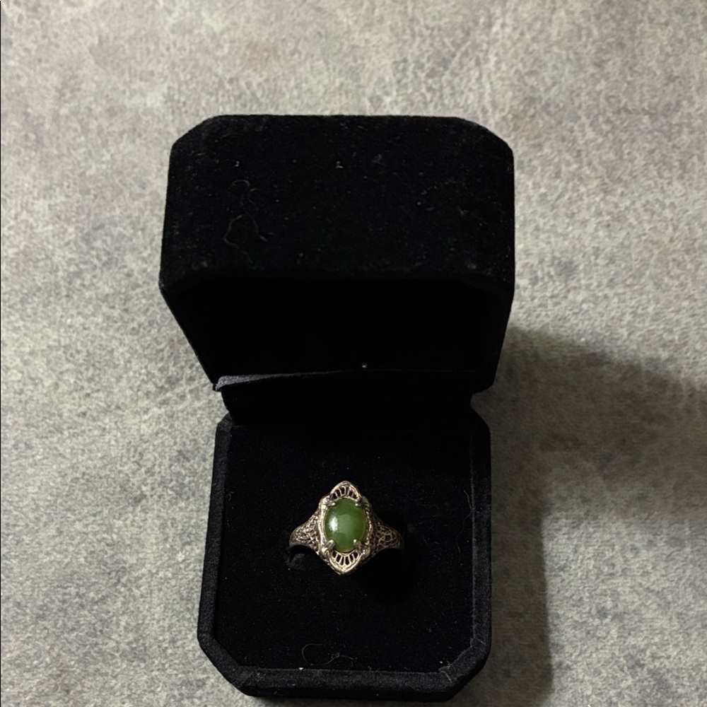 Antique-Style Silver Ring with Green Cabochon